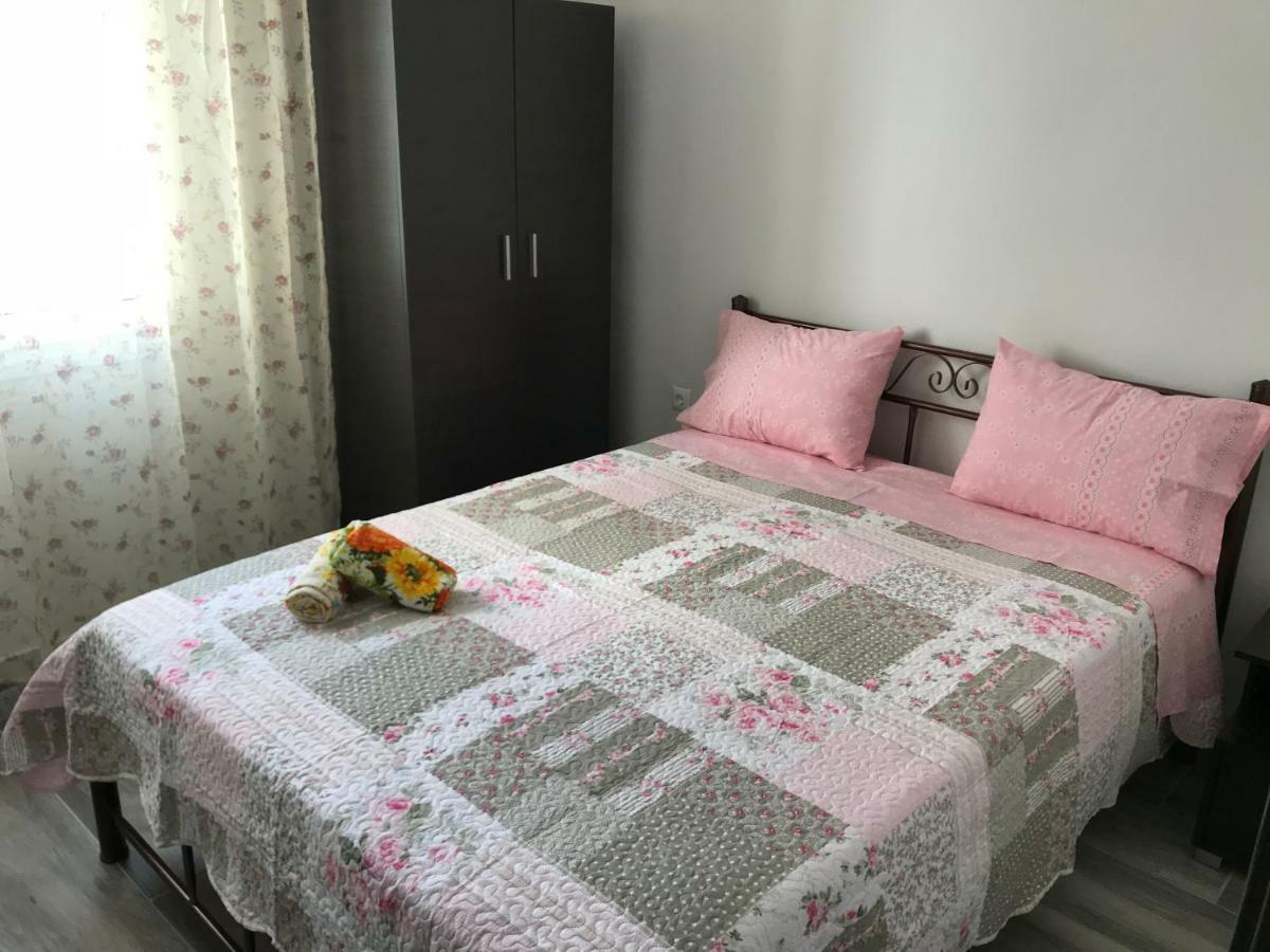 Sea And Sun Appartment Kavala Exterior photo